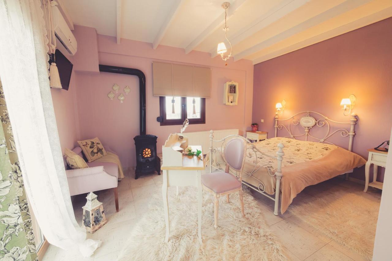 Paroraia Otel Ángistron Dış mekan fotoğraf