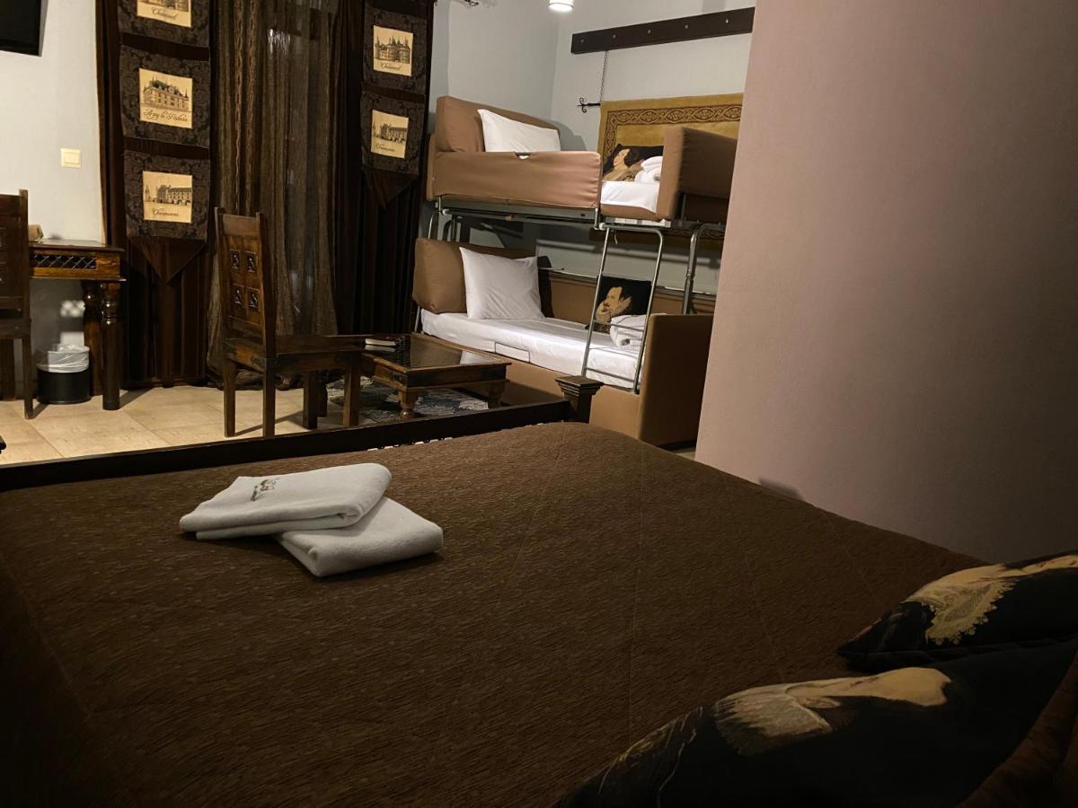 Paroraia Otel Ángistron Dış mekan fotoğraf